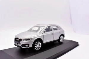 Modellino auto scala 1:43 Audi Q3 diecast modellismo statico collezione asta - Foto 1 di 4