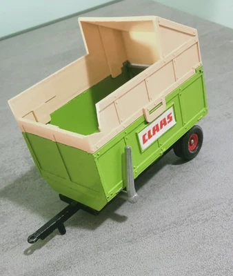 BRITAINS 1:32 - DUMPER PER TRICIATO CLAAS - Immagine 1 di 4