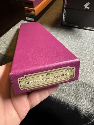 Universal Studios Theseus Scamander Replica Wand Noble Collection - Image 1 of 3