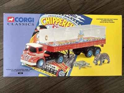 Corgi Chipperfields 14201 Foden S21 Articulated Tank Trailer with Animals - Image 1 of 4