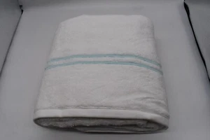 Wamsutta Collection 100% Egyptian Cotton 30" x 58" BATH TOWEL (CHOOSE COLOR) - Picture 1 of 11