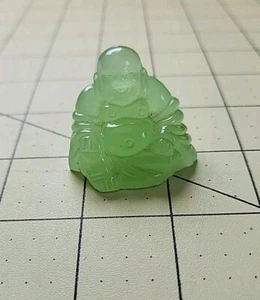 BUDDHA GREEN GLASS FIGURINE - Picture 1 of 6