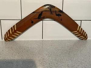 VINTAGE HANDPAINTED AUSTRALIAN ABORIGINAL WOODEN BOOMERANG KANGAROO EMU - Picture 1 of 7