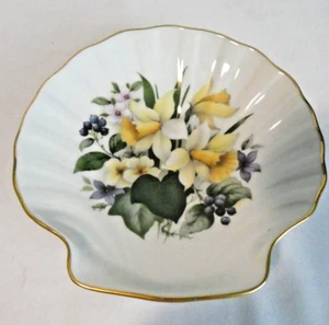 Limoges France Rochard Shell Trinket Dish Daffodils Spring Flowers Gold Trim - Picture 1 of 6