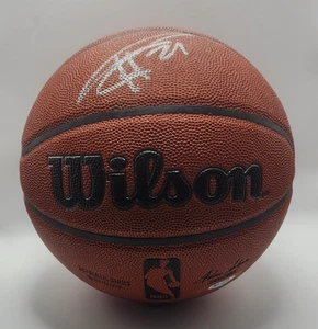 TIM DUNCAN Signed Auto Authentic Wilson NBA Basketball San Antonio Spurs COA - Picture 1 of 4