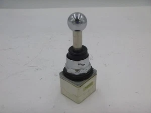 Schneider 30mm 4-Direction Joystick Operator 9001K35 - Picture 1 of 3