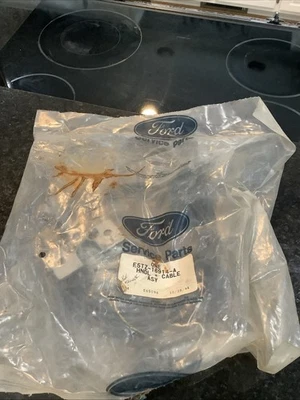 Nos 1985 福特卡车野马罩闩锁拉线 E5TZ-16914-A — 第 1/4 张图片