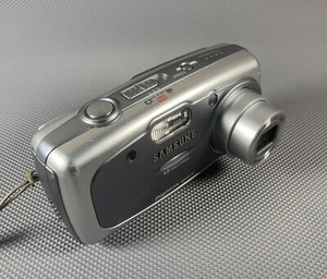 Samsung Digimax U-CA5 5.0MP Compact Digital Camera Boxed complete working - Picture 1 of 13