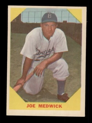 1960 Fleer Baseball Greats #22 Joe Medwick Brooklyn Dodgers Foto 1 de 2