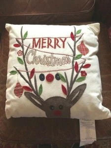 NWT PIER 1 “MERRY CHRISTMAS” PILLOW - Picture 1 of 6