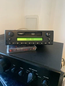 FREELANDER 1 RADIO CASSETTE PLAYER XQD101730 - Picture 1 of 12