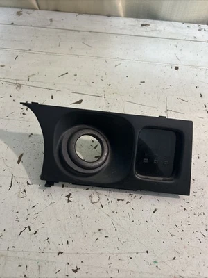 Tapa de llave de encendido Toyota Tacoma 95-04 con reloj Foto 1 de 4