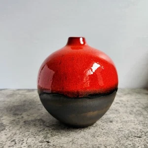 Vintage Crate n Barrel Half-Dipped Glazed Red Stoneware Bud Vase 5" - Picture 1 of 10