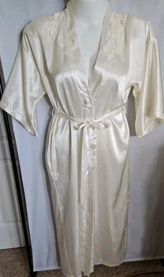 VINTAGE CALIFORNIA DYNASTY Shiny Liquid Satin Lace Long Robe Ivory Medium - Image 1 of 4