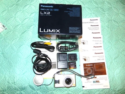 Lumix DMC-LX2 | fotocamera digitale / fotocamera compatta | Panasonic | 10,2 MP | argento - Immagine 1 di 4