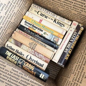 16 Vintage 1970s Book Club Edition Fiction Book Lot Mystery Horror Gothic CN - Picture 1 of 3