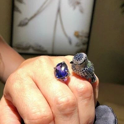 Fabuloso y hermoso anillo para mujer “mesange” pájaro con piedras preciosas de 19,14 quilates Foto 1 de 3