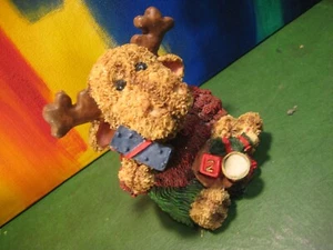 Süßes Rentier mit Geschenken Gussharz Weihnachtsfigur K's Collection - Bild 1 von 6