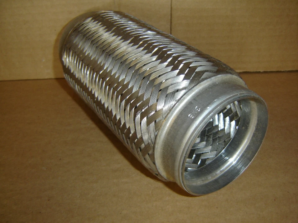 Гибкая выхлопная труба 3 дюйма x 8 дюймов (SS409) 3,00 дюйма x 8,00 дюйма 3 дюйма x 8 дюймов для тяжелых условий эксплуатации - Изображение 1 из 1