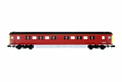 Dapol 2P-006-008 N Gauge Mk3 Sleeper Serco Departmental DB977989 - Image 1 of 2