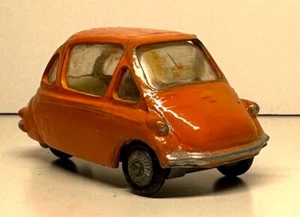 CORGI TOYS : VINTAGE ORANGE HEINKEL BUBBLE CAR  #233 SCALE 1:42 DIECAST CAR - Picture 1 of 5
