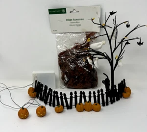DEPT 56 Halloween Dorf Zubehör Geisterbaum beleuchtet Kürbisse Zaun Moos - Bild 1 von 19