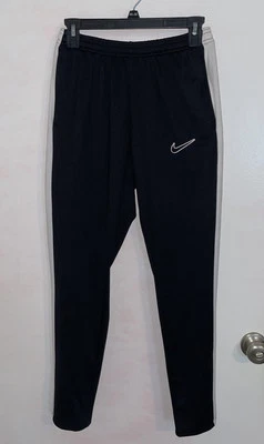 Pantalones de fútbol NIKE Dri-Fit para mujer talla pequeña negros blancos DX0508-010 NUEVOS SIN ETIQUETAS Foto 1 de 3