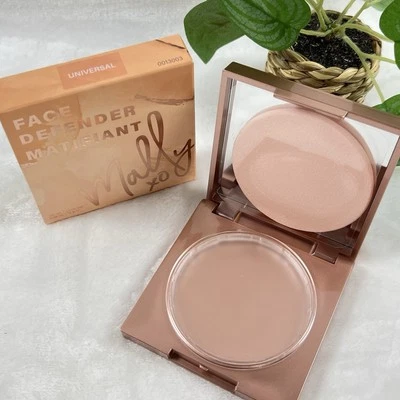 Mally XO Face Defender Matifiant .46 oz 13 g Full Size With Sponge - UNIVERSAL - Image 1 of 3