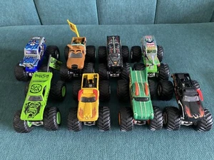Lot Of 8 Vintage Matchbox Monster Jam Trucks Grave Digger Scooby El Toro Loco - Picture 1 of 9