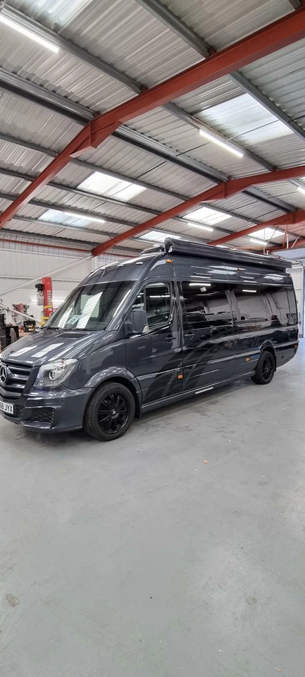 Mercedes-Benz SPRINTER 319 CDI V6 xlwb sc sport tourer camper motorhome race mx  - Image 1 of 4
