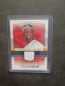 2004 FLEER FLAIR PEDRO MARTINEZ DIAMOND CUTS BLUE GAME WORN RELIC CARD #/250 HOF - Picture 1 of 2