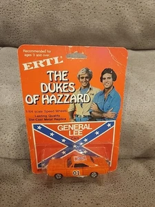 ERTL the Dukes of Hazard Collectible Car 1/64 General Lee 1981 #2581 - Picture 1 of 6