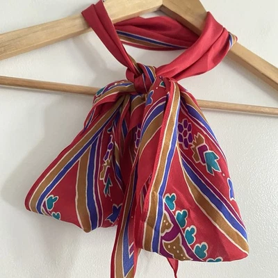 Bufanda vintage Liz Claiborne 100 % seda Japón cuello cabeza pelo cola de caballo cometa divertida Foto 1 de 4