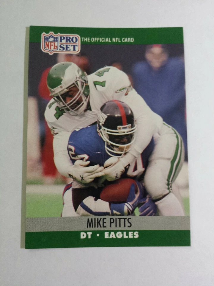 MIKE PITTS 1990 PRO SET FOOTBALL CARD # 611 C7665 - Image 1 of 1
