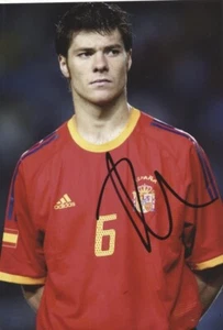 Xabi Alonso WM 2010 original signiertes Foto 10 x 15 cm IN PERSON GESAMMELT - Picture 1 of 1