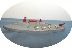 K594~ SELDOM SEEN AIRCRAFT CARRIER ALL AIRPLANES & CRAINE ~TOOTSIETOY / BARCLAY - Picture 1 of 5