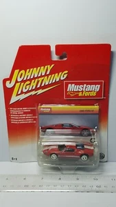 1/64 JOHNNY LIGHTNING MUSTANG & FORDS 2005 FORD GT RED & WHITE STRIPES - Picture 1 of 3