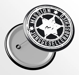 JGA Button groß 59mm oder 38mm Mission Junggesellenabschied Hochzeit Bachelor - Bild 1 von 3