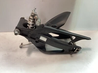 07-08 Yamaha YZF R1 YZFR1 SUSPENSIÓN TRASERA BASCULANTE AMORTIGUADOR BRAZO OSCILANTE EJE OEM Foto 1 de 4
