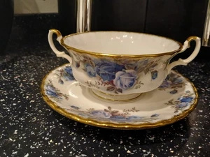 ROYAL ALBERT MOONLIGHT ROSA SOPA CUPÉ Y SOPORTE - Imagen 1 de 3