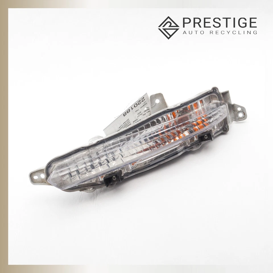 2019–2022 HONDA PILOT Turn Signal Lamp Front Left 33350-TG7-A21 OEM - Image 1 of 4