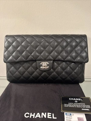 Bolso de Mano Chanel Clásico Caviar Acolchado Solapa Negro ¡Nuevo! 20B Foto 1 de 4
