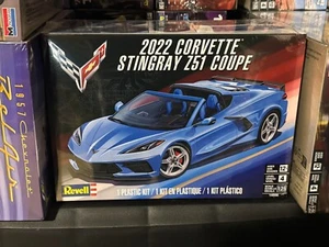 Corvette Stingray Z51 cupé Revell 1/25 2022 RMX4556-NUEVO - Imagen 1 de 7