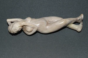 Akt Schnitzerei Doktorlady aus Hirschhorn 11 cm - Imagen 1 de 11