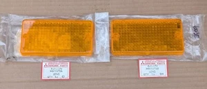 Lentes de lámpara de señal de giro Mopar/Mitsubishi NOS Lt & Rt 1978-80 Dodge Colt S/Wagon - Imagen 1 de 1