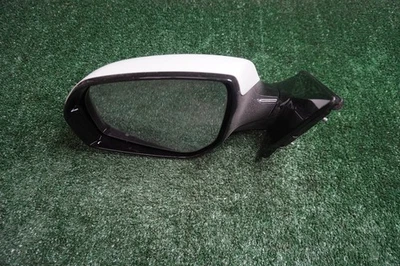 2013 2014 2015 HYUNDAI SANTA FE DRIVER SIDE WHITE Door Mirror OEM E4024074 - Image 1 of 4
