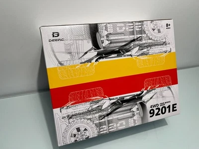 DEERC 9201E 1:10 Large RC Car Off Road 48 km/h 4x4 Off-Road Monster Crawler Toy - Immagine 1 di 4