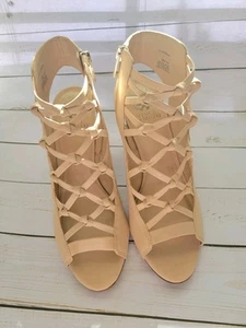 Vince Camuto Stesha Tan Diva Gladiator Strappy Open Toe Sandals - Size 9M - Picture 1 of 15