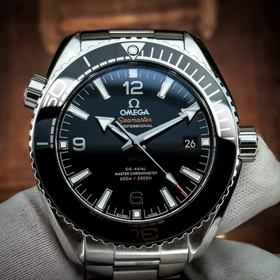 Omega Seamaster Planet Ocean 600M 43MM 2024 esfera negra 215.30.44.21.01.001 Foto 1 de 4