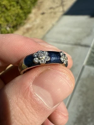 Hidalgo 18k White Gold & Blue Enamel & Diamond Floral Ring 5.4 Grams Size 7 - Image 1 of 4
